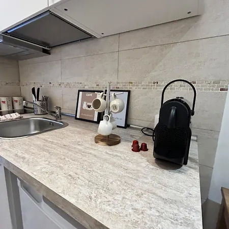 Casa Domus Mea - Garden Addicted Apartment